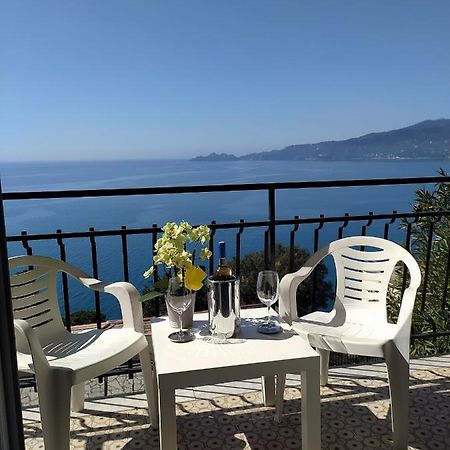 ゾアーリVista Mare E Portofino - Sea And Portofino Viewアパートメント エクステリア 写真
